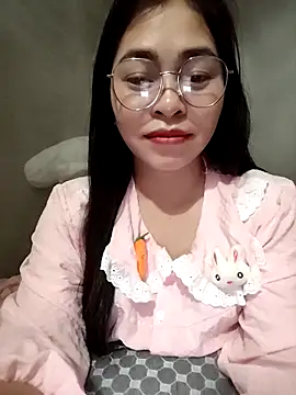 Bamboo-niee123 online show from 2, 4, 2026