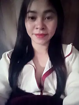 Bamboo-niee123 online show from 4, 2, 2026