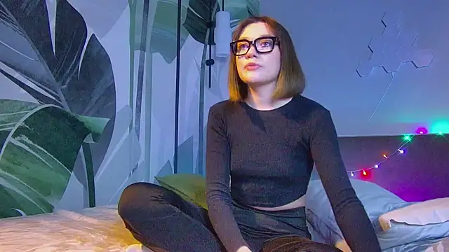 R I N A online show from 8, 11, 2025