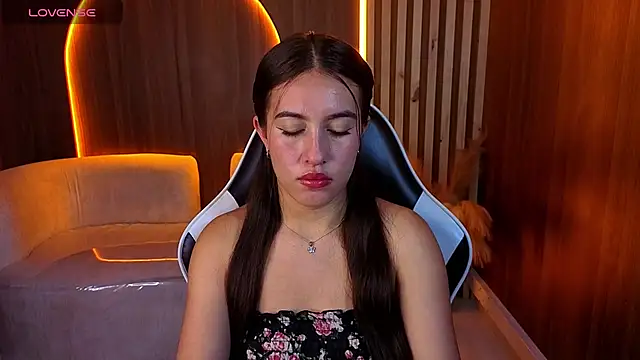 Nikka Tx online show from 14, 4, 2026