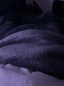 Snapshot of rb2357 chatting on 2, 12, 2025 rb2357 online show from 2, 12, 2025