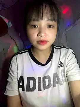 Snapshot of Tina-Marie chatting on 12, 11, 2025 Tina-Marie online show from 12, 11, 2025