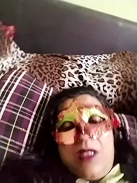 LOVE  RANI online show from 4, 12, 2025