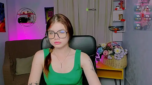 Snapshot of isabel_wave chatting on 9, 7, 2026 isabel wave online show from 9, 7, 2026