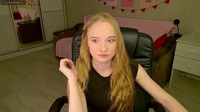 Shawty Mia online show from 30, 11, 2025