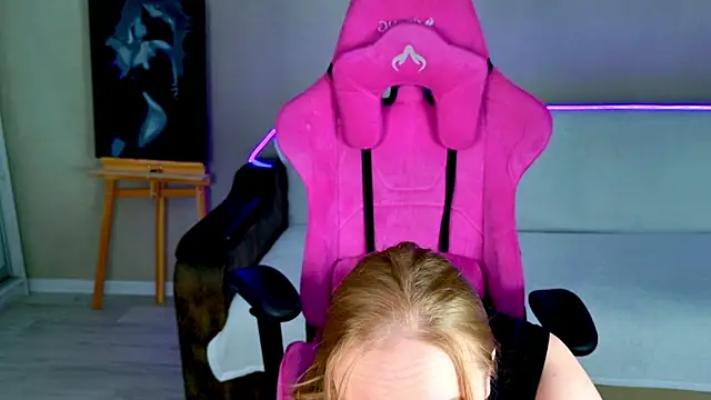 Shawty Mia online show from 6, 2, 2026