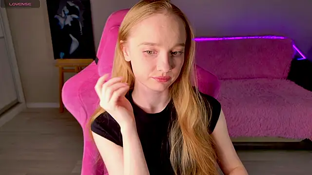 Shawty Mia online show from 11, 11, 2025