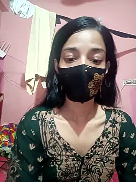 Green LaDY66 online show from 15, 5, 2026