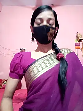 Green LaDY66 online show from 8, 4, 2026