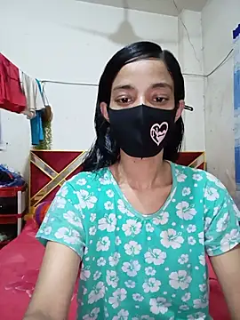 Green LaDY66 online show from 6, 6, 2026