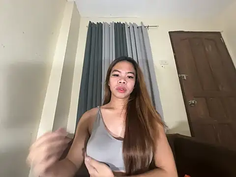 Snapshot of kierra_fox chatting on 11, 7, 2026 kierra fox online show from 11, 7, 2026