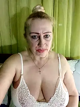 Esenia505 online show from 4, 4, 2026