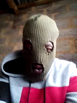 Snapshot of thickmeat47 chatting on 29, 10, 2025 thickmeat47 online show from 29, 10, 2025