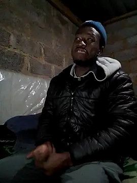 Snapshot of thickmeat47 chatting on 17, 11, 2025 thickmeat47 online show from 17, 11, 2025