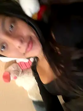 angelaalovee online show from 9, 11, 2025