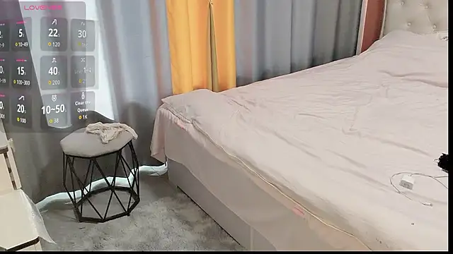 zhnlky online show from 12, 1, 2026