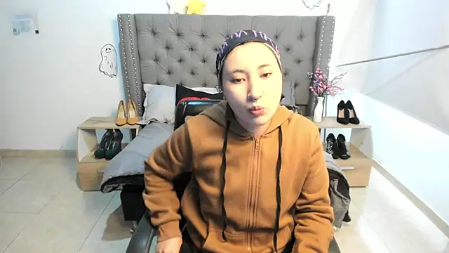 Snapshot of AnngelLee chatting on 29, 10, 2025 AnngelLee online show from 29, 10, 2025