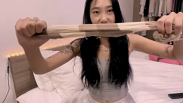 LizParadiz online show from 29, 10, 2025