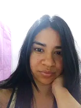 Snapshot of AlayaMore chatting on 1, 11, 2025 AlayaMore online show from 1, 11, 2025