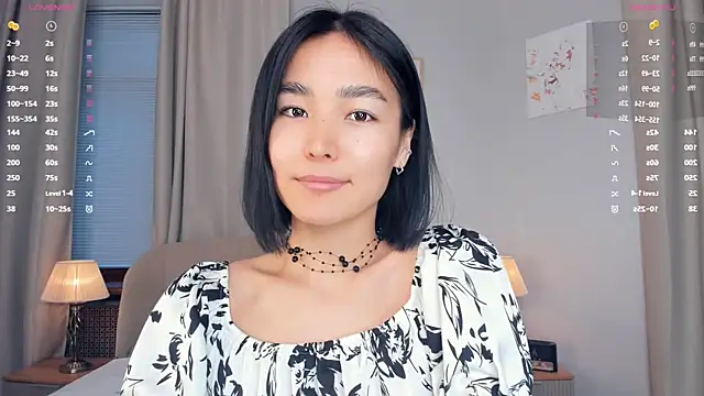 Snapshot of MarieOhler chatting on 29, 10, 2025 MarieOhler online show from 29, 10, 2025