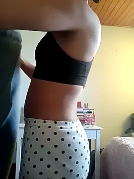 Skay bluee online show from 21, 11, 2025