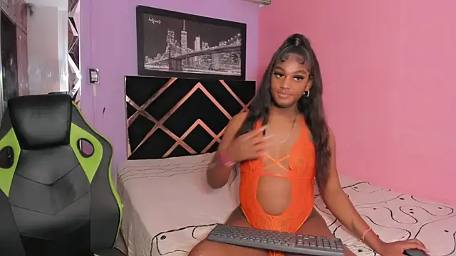 Snapshot of kitty_ebonnyx chatting on 3, 11, 2025 kitty ebonnyx online show from 3, 11, 2025