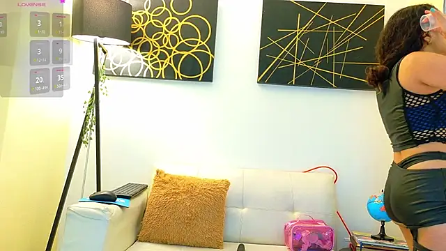 R3d Moonss   online show from 7, 3, 2026