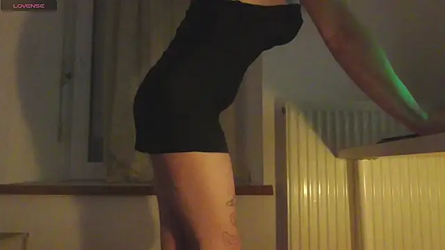 adeux2 online show from 8, 2, 2026