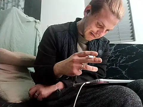 THOMMONSTER5299 online show from 25, 11, 2025