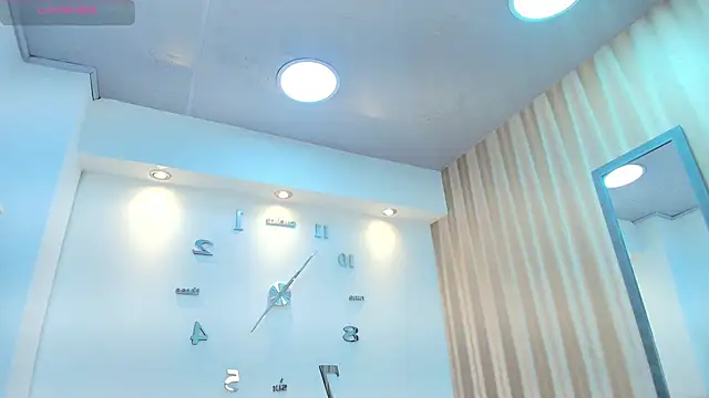 KamyGlam online show from 6, 3, 2026