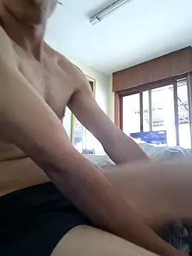 Snapshot of Casal2011 chatting on 28, 10, 2025 Casal2011 online show from 28, 10, 2025