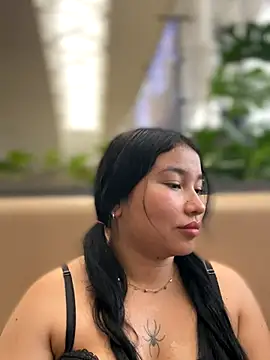 Snapshot of Vickybon chatting on 28, 10, 2025 Vickybon online show from 28, 10, 2025