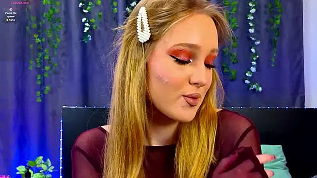 VanessaLightDiamond online show from 27, 11, 2025