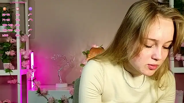 VanessaLightDiamond online show from 12, 2, 2026