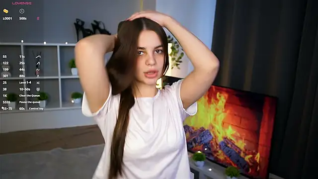 LauraHansil online show from 4, 11, 2025