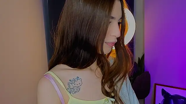 LauraHansil online show from 5, 4, 2026