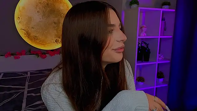 LauraHansil online show from 13, 4, 2026