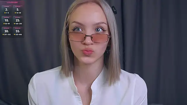 VetaManhardt online show from 3, 4, 2026