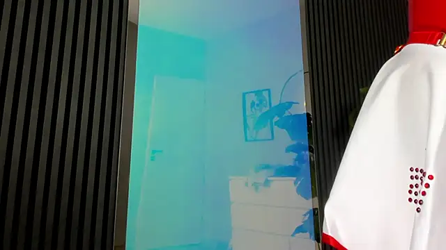 Sassy Annee online show from 31, 10, 2025