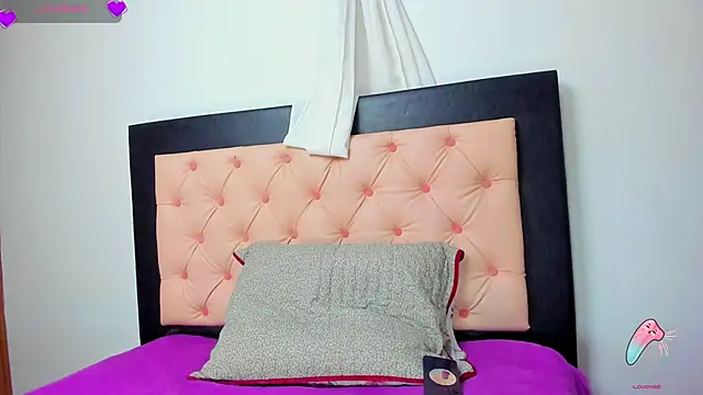 Anny4uTs online show from 3, 11, 2025