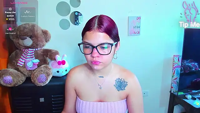 Emma boo online show from 22, 2, 2026