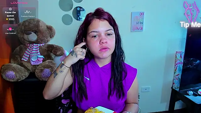 Emma boo online show from 7, 3, 2026