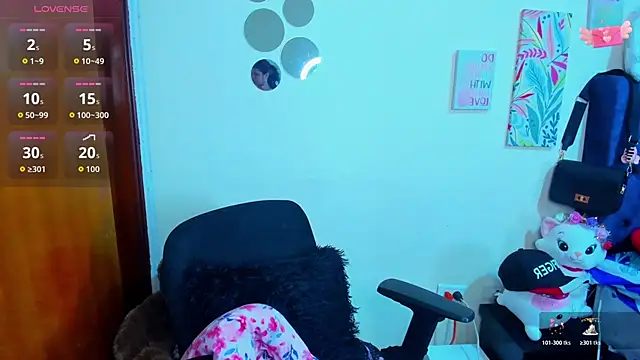 Emma boo online show from 15, 11, 2025