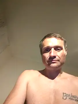 Snapshot of Caliguy36 chatting on 28, 7, 2026 Caliguy36 online show from 28, 7, 2026