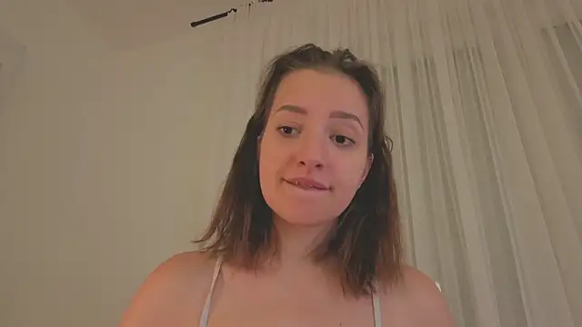 Snapshot of _annieone chatting on 28, 10, 2025 annieone online show from 28, 10, 2025