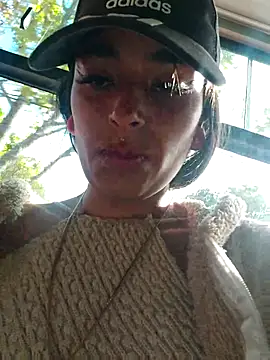 Moon And Sunn online show from 12, 11, 2025