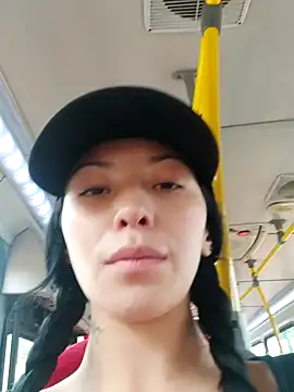 Snapshot of Moon_And_Sunn chatting on 29, 10, 2025 Moon And Sunn online show from 29, 10, 2025