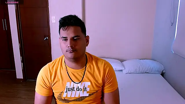 Snapshot of KingMoreno1 chatting on 30, 10, 2025 KingMoreno1 online show from 30, 10, 2025