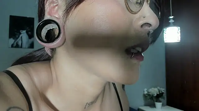 sexynova 93 online show from 20, 2, 2026