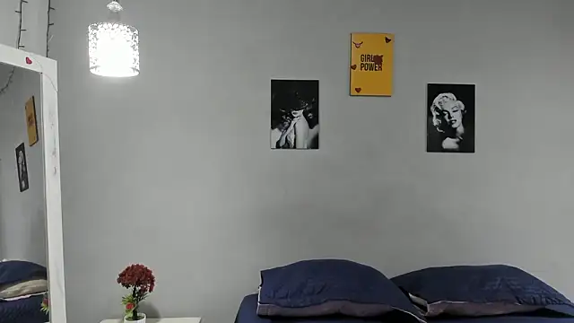 sexynova 93 online show from 11, 2, 2026